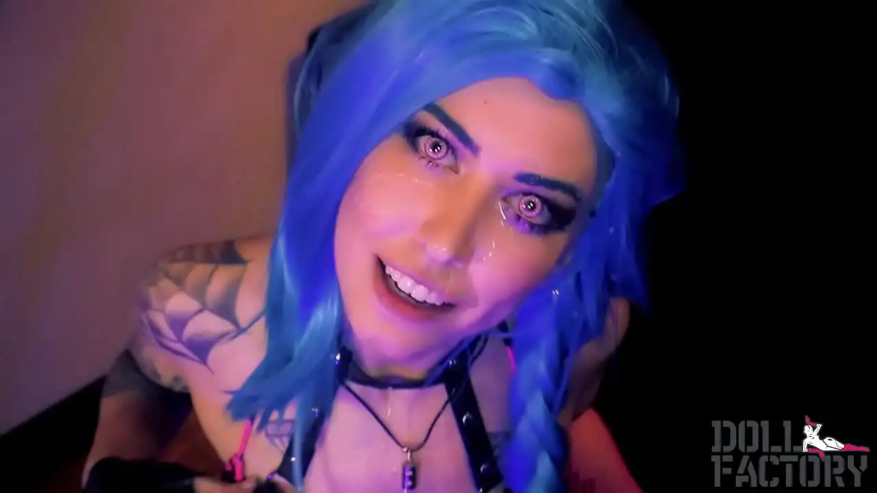 Obtenha Jinxed Cosplay Blowjob e Facial Nova White LOL